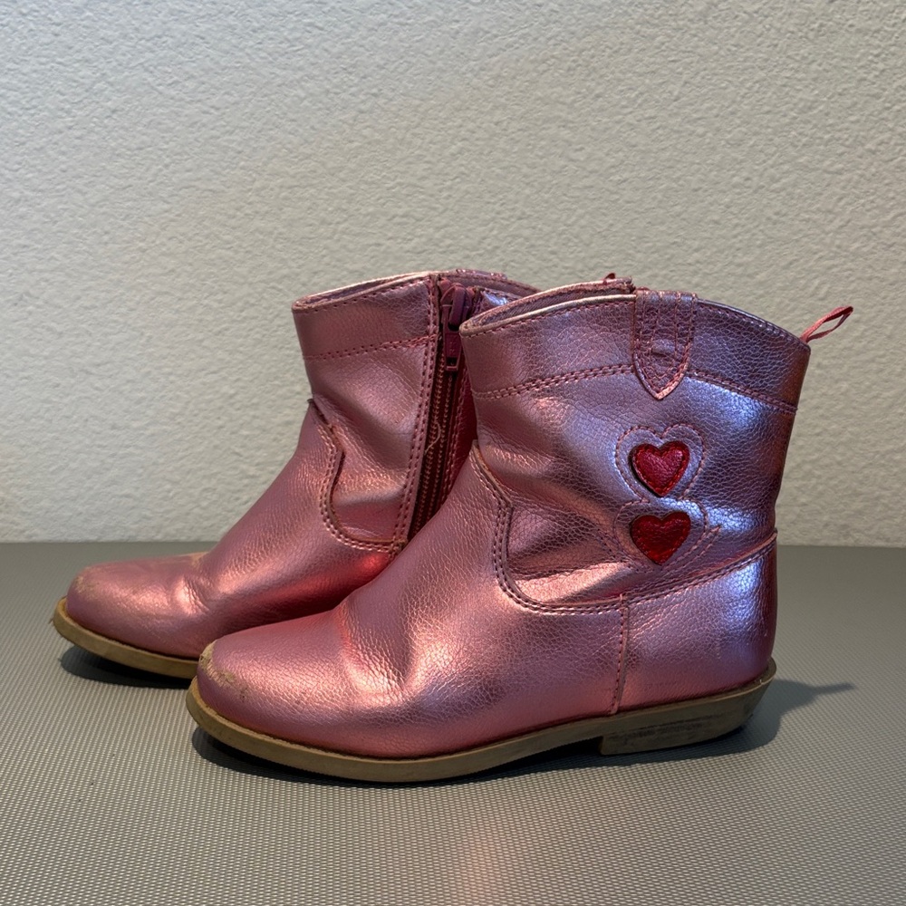 Old Navy Pink Kids Boots with Heart Design